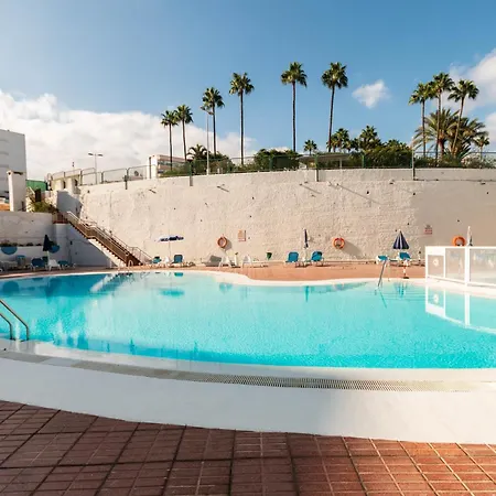 Apartment Serenity Yumbo: Beachside With Free Wi-fi And Concierge *